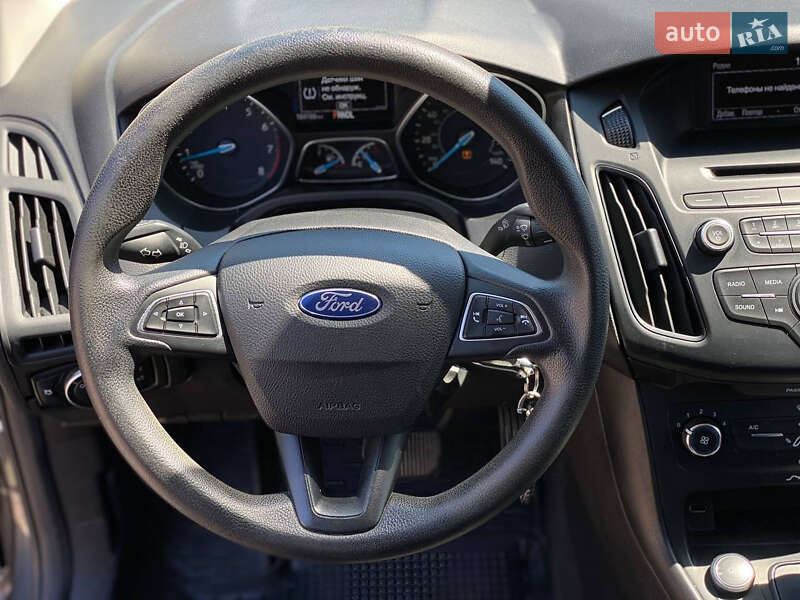 Седан Ford Focus 2016 в Києві