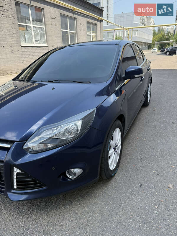 Седан Ford Focus 2012 в Днепре