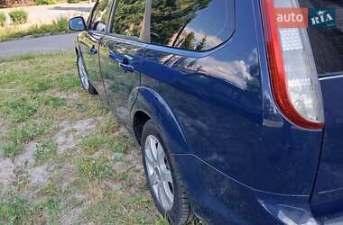 Универсал Ford Focus 2010 в 