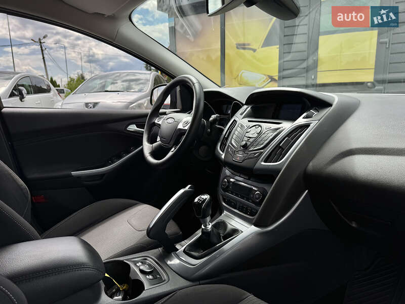 Хетчбек Ford Focus 2011 в Стрию