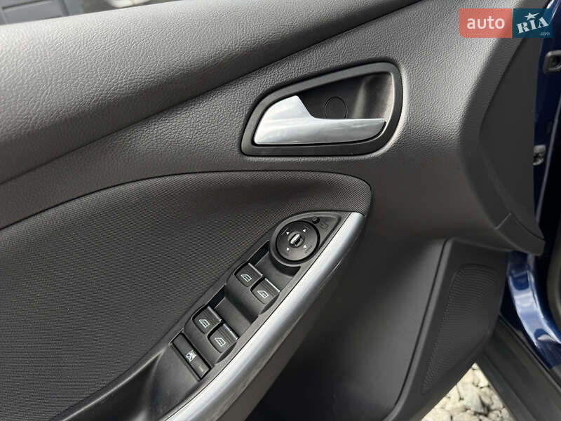Хетчбек Ford Focus 2011 в Стрию