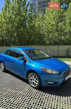 Седан Ford Focus 2015 в Львові