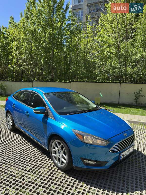 Седан Ford Focus 2015 в Львові
