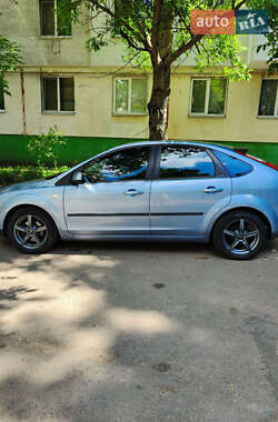 Хэтчбек Ford Focus 2007 в 