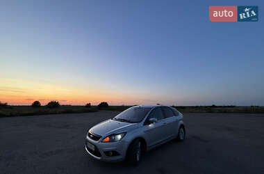 Хэтчбек Ford Focus 2008 в 