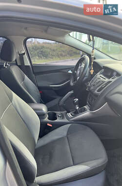 Универсал Ford Focus 2011 в 