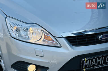 Универсал Ford Focus 2010 в 