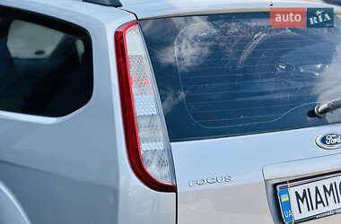 Универсал Ford Focus 2010 в 