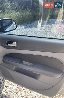 Седан Ford Focus 2008 в 