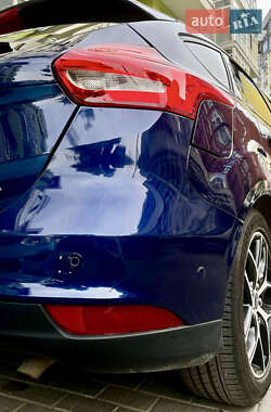 Хэтчбек Ford Focus 2017 в 