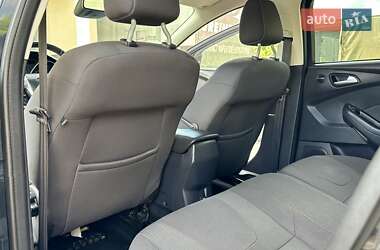 Універсал Ford Focus 2011 в 