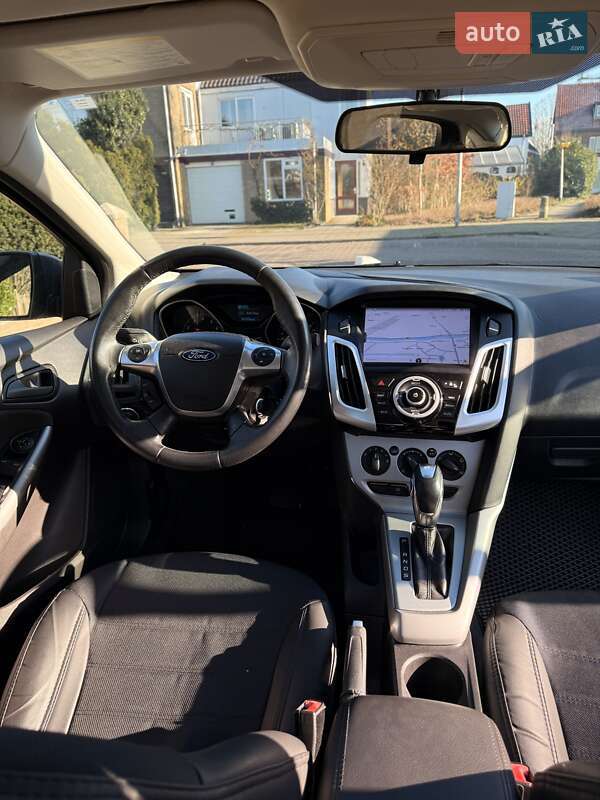 Седан Ford Focus 2011 в Бобровиці