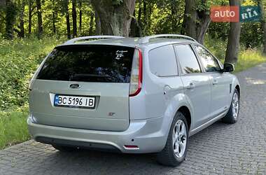 Универсал Ford Focus 2010 в 