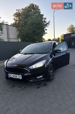 Седан Ford Focus 2015 в Львові
