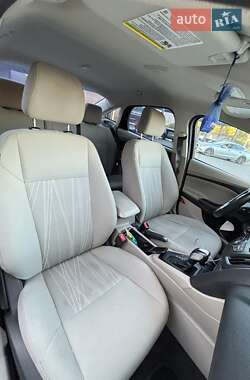 Седан Ford Focus 2015 в Львові