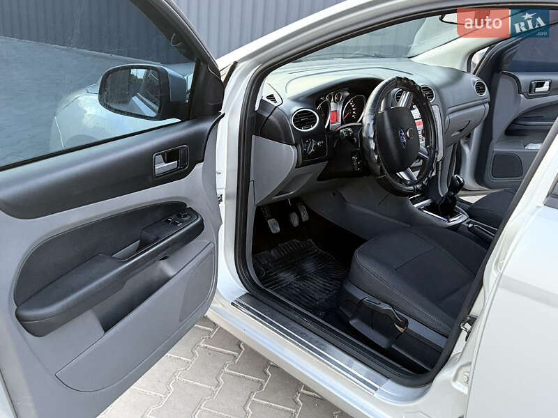 Хэтчбек Ford Focus 2008 в Вознесенске фото 7 Хэтчбек Ford Focus 2008 в Вознесенске