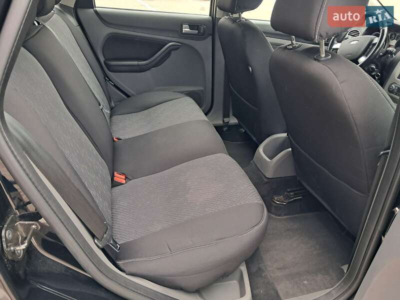 Универсал Ford Focus 2010 в Ивано-Франковске