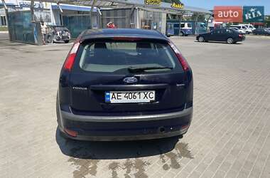 Хэтчбек Ford Focus 2007 в 