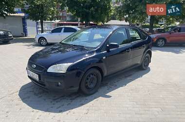 Хэтчбек Ford Focus 2007 в 