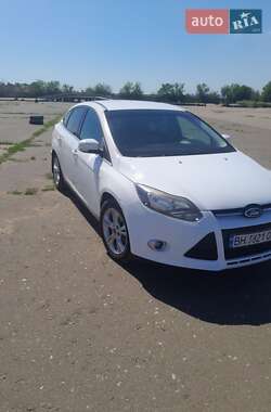 Седан Ford Focus 2013 в 