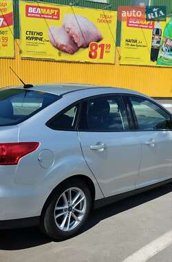 Седан Ford Focus 2017 в 