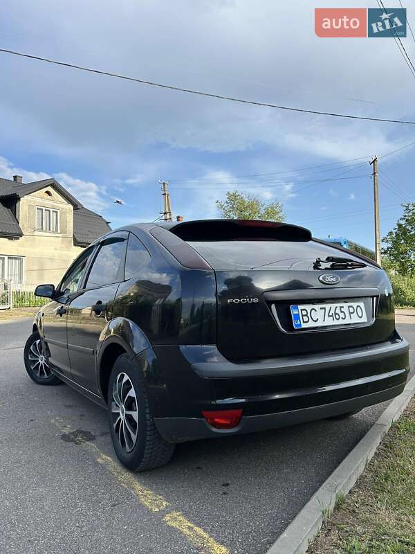 Хетчбек Ford Focus 2005 в Ходореві
