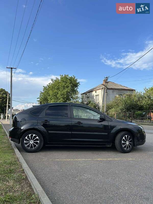Хетчбек Ford Focus 2005 в Ходореві