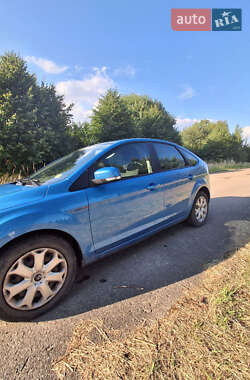 Хэтчбек Ford Focus 2007 в 