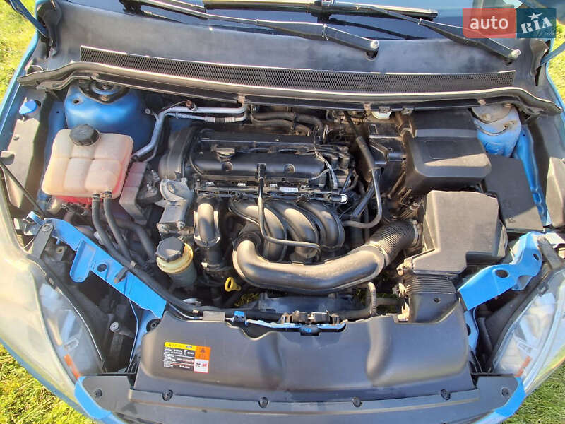 Хэтчбек Ford Focus 2007 в Хырове