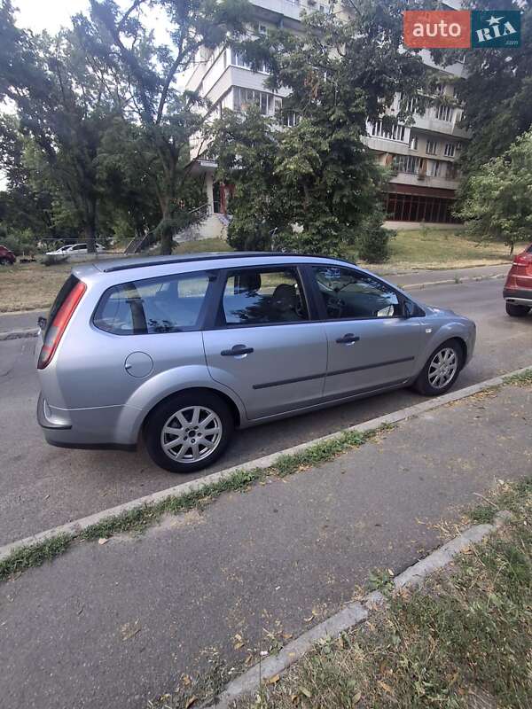 Універсал Ford Focus 2004 в Києві