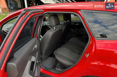 Универсал Ford Focus 2012 в 