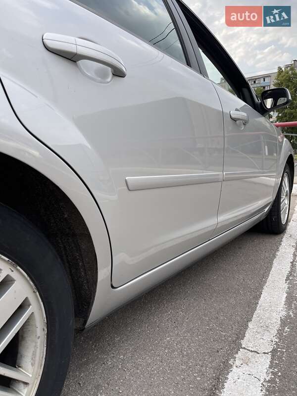 Универсал Ford Focus 2007 в Харькове фото 2 Универсал Ford Focus 2007 в Харькове