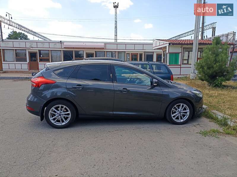 Хэтчбек Ford Focus 2018 в Подольске