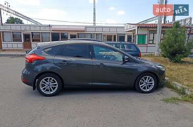 Хэтчбек Ford Focus 2018 в 