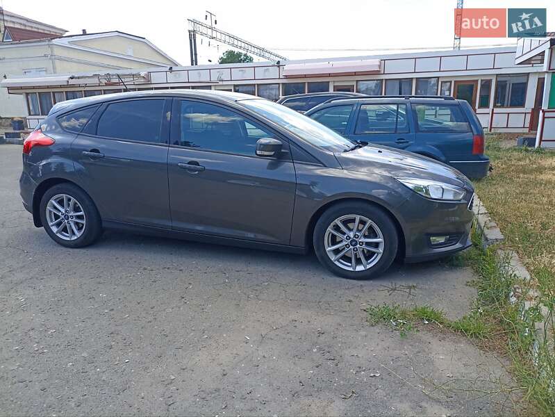 Хэтчбек Ford Focus 2018 в Подольске