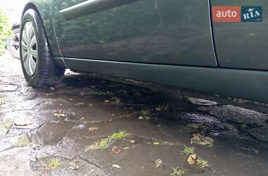 Седан Ford Focus 2002 в Ужгороде