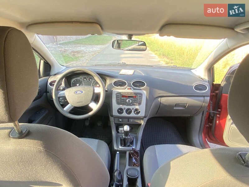 Седан Ford Focus 2007 в Киеве