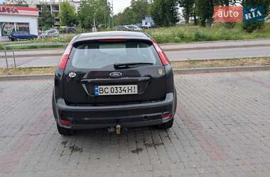 Хэтчбек Ford Focus 2007 в 