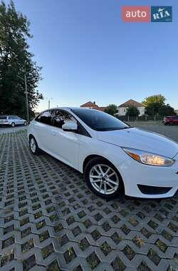 Седан Ford Focus 2016 в 