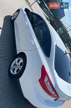 Седан Ford Focus 2013 в 