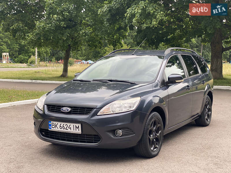 Универсал Ford Focus 2011 в 