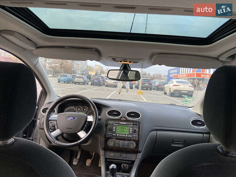 Універсал Ford Focus 2005 в Нововолинську