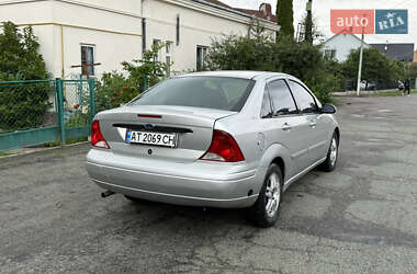 Седан Ford Focus 2001 в 