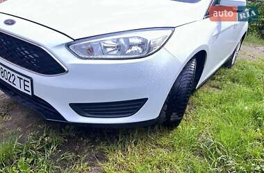 Седан Ford Focus 2018 в Новояворівську