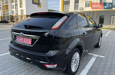 Хэтчбек Ford Focus 2008 в 