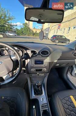 Универсал Ford Focus 2010 в 