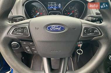 Хэтчбек Ford Focus 2018 в 
