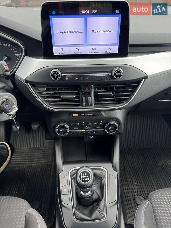 Хэтчбек Ford Focus 2020 в Киеве фото 10 Хэтчбек Ford Focus 2020 в Киеве