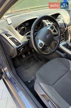 Универсал Ford Focus 2012 в 
