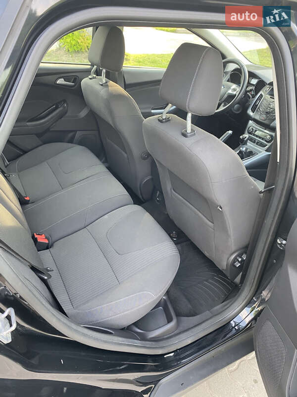 Универсал Ford Focus 2012 в Сокале